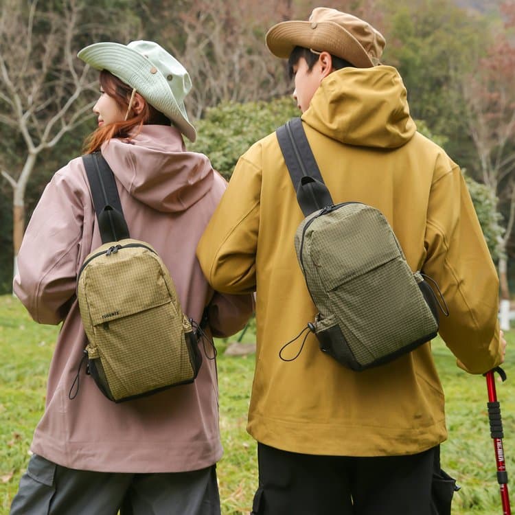 Outdoor lightweight checked nylon crossbody chest bag
