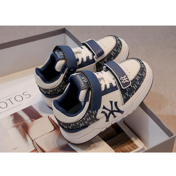 Children's Sports Shoes Autumn New Style Boys' Casual Shoes Lightweight Non-Slip Soft Sole Girls' Trendy Shoes