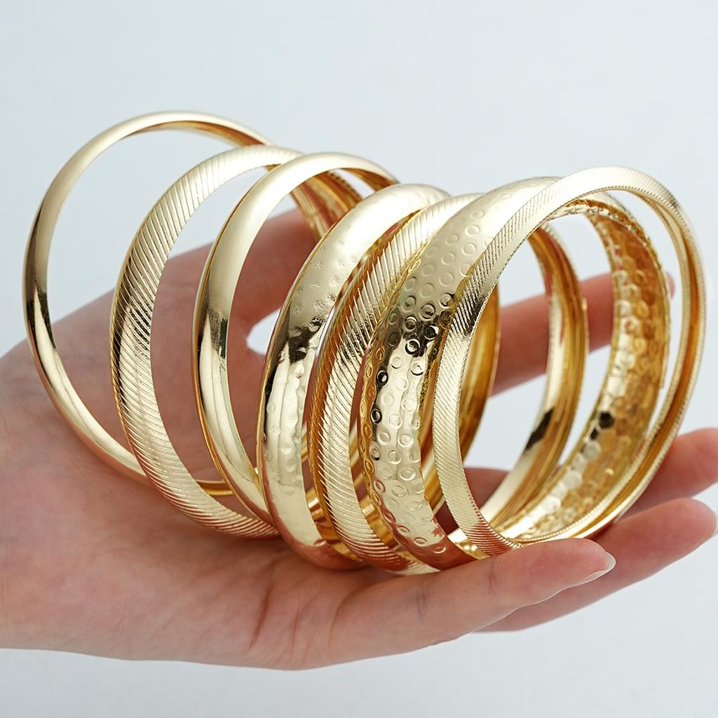 7Pcs Gold Color Bangle Set For Women Fashion Hammered Smooth Open Cuff Bracelet Trendy Stackable Wristband Boho Jewelry Gift New
