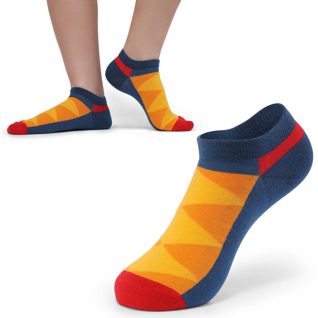Breathable Cotton Low-Cut Men's Fashion Socks - Sweat-Absorbing, Trendy Korean Style for Spring & Summer.
