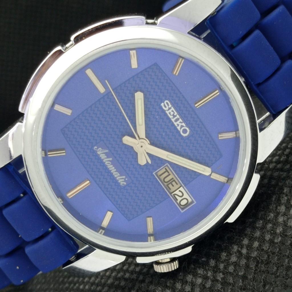 

REFURBISHED VINTAGE SEIKO 5 AUTO 7009A JAPAN MENS D/D BLUE WATCH 588c-a313932-9 SKU588c-a313932