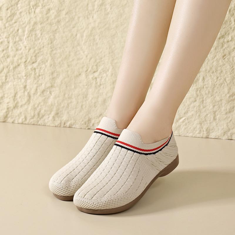 

Women s shoes spring and autumn middle-aged and old pedal flat-bottomed fly-woven breathable child casual versatile lazy shoes 41 бежевый