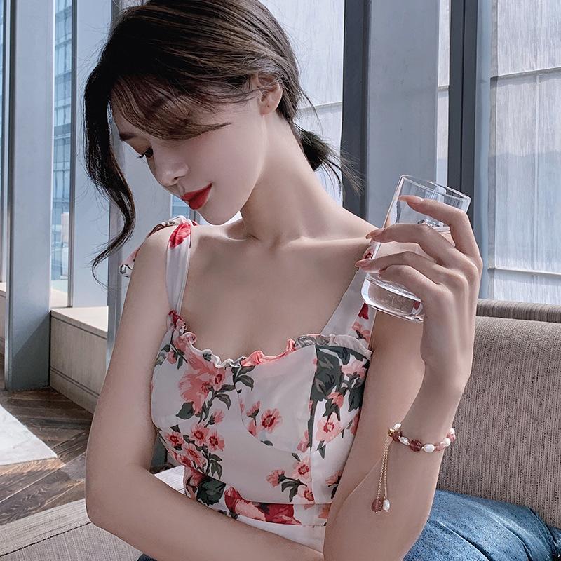 True Gold Electroplated Irregular-shaped Strawberry Crystal Bracelet To Attract Love Charms Freshwater Pearls Fashionable Jewelry Crystal