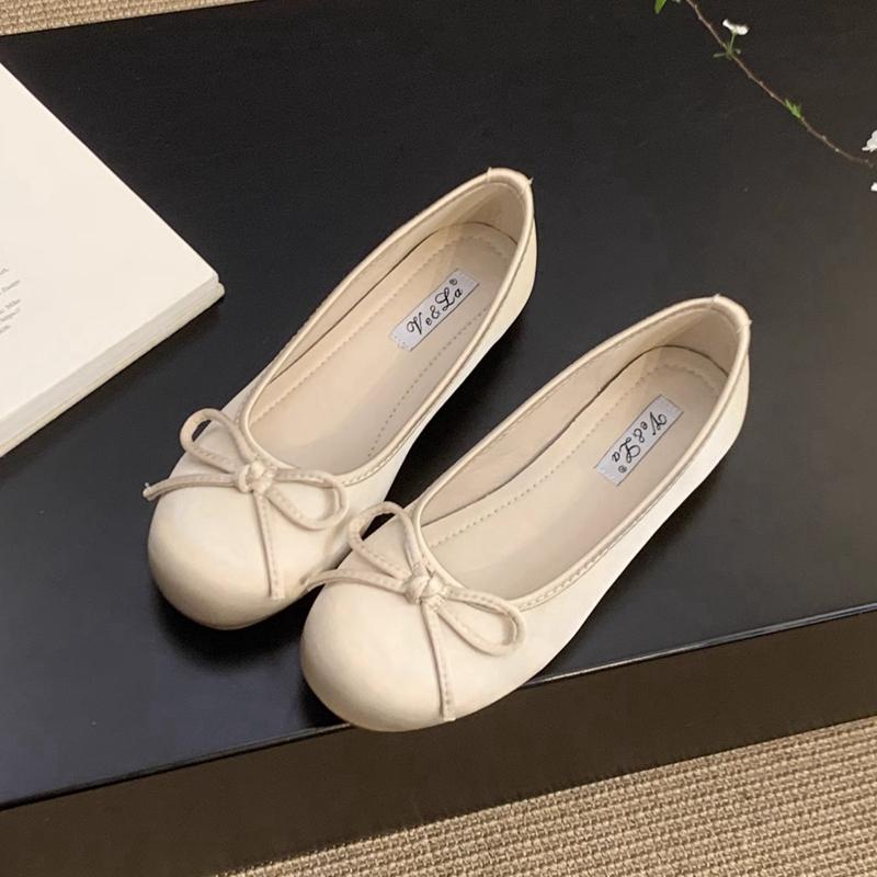 Fashion SUOJIALUN Spring New Women Flat Shoes Fashion Round Toe Shallow Slip On Ladies Casual Ballerina Shoes Soft Flat Ballet Shoes