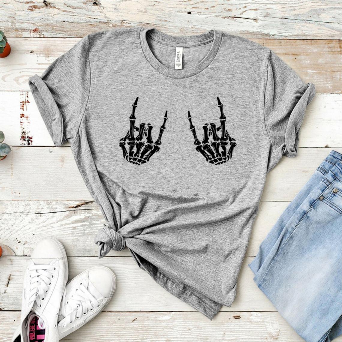 2026 Rock on Skeleton Hands T Shirt Skeleton Metal Fingers Shirt Funny Halloween Tee Women Graphic Tees Gothic Tshirt Tshirts S