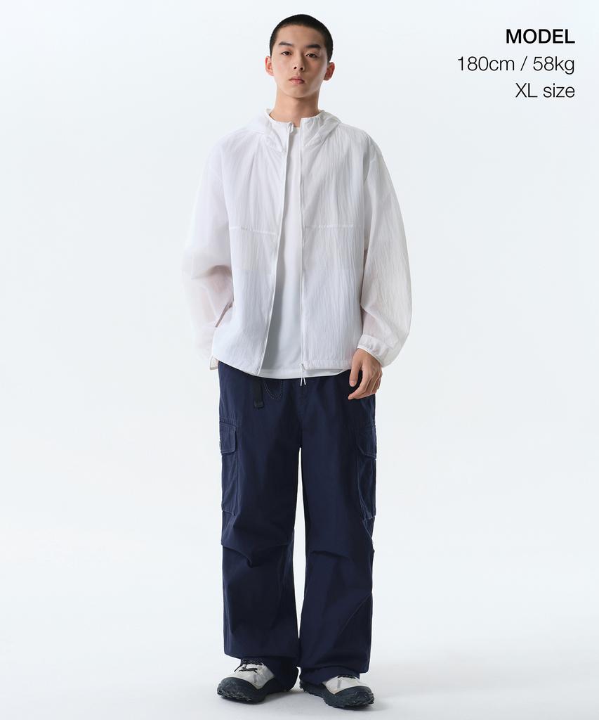 Musinsa Standard [City Leisure] Lightweight Packable Windbreaker Jacket [White]