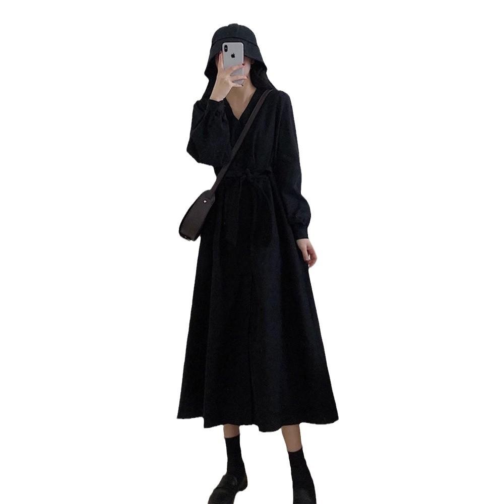 French vintage Hepburn-style dress for women, new spring and autumn niche chic lapel elegant waist-waist midi skirt that goes past the knees