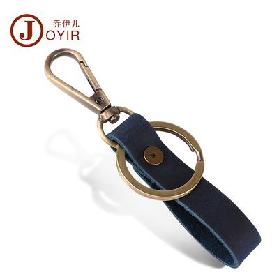 New Leather Keychain Men's Versatile Accessories Small Bag Buckle Niche Retro Style First Layer Cowhide Car