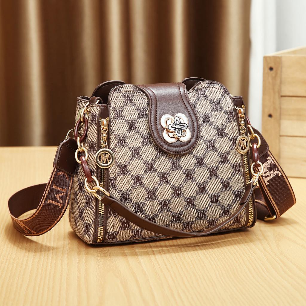 Bag Messenger Bag Women's 2025 New Fashionable Large-capacity Women's Bag Flower Bucket Bag Fashionable Shoulder Portable