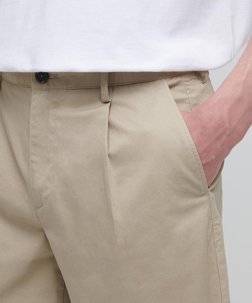 MUSINSA STANDARD Wide Fit Chino Shorts [Beige]