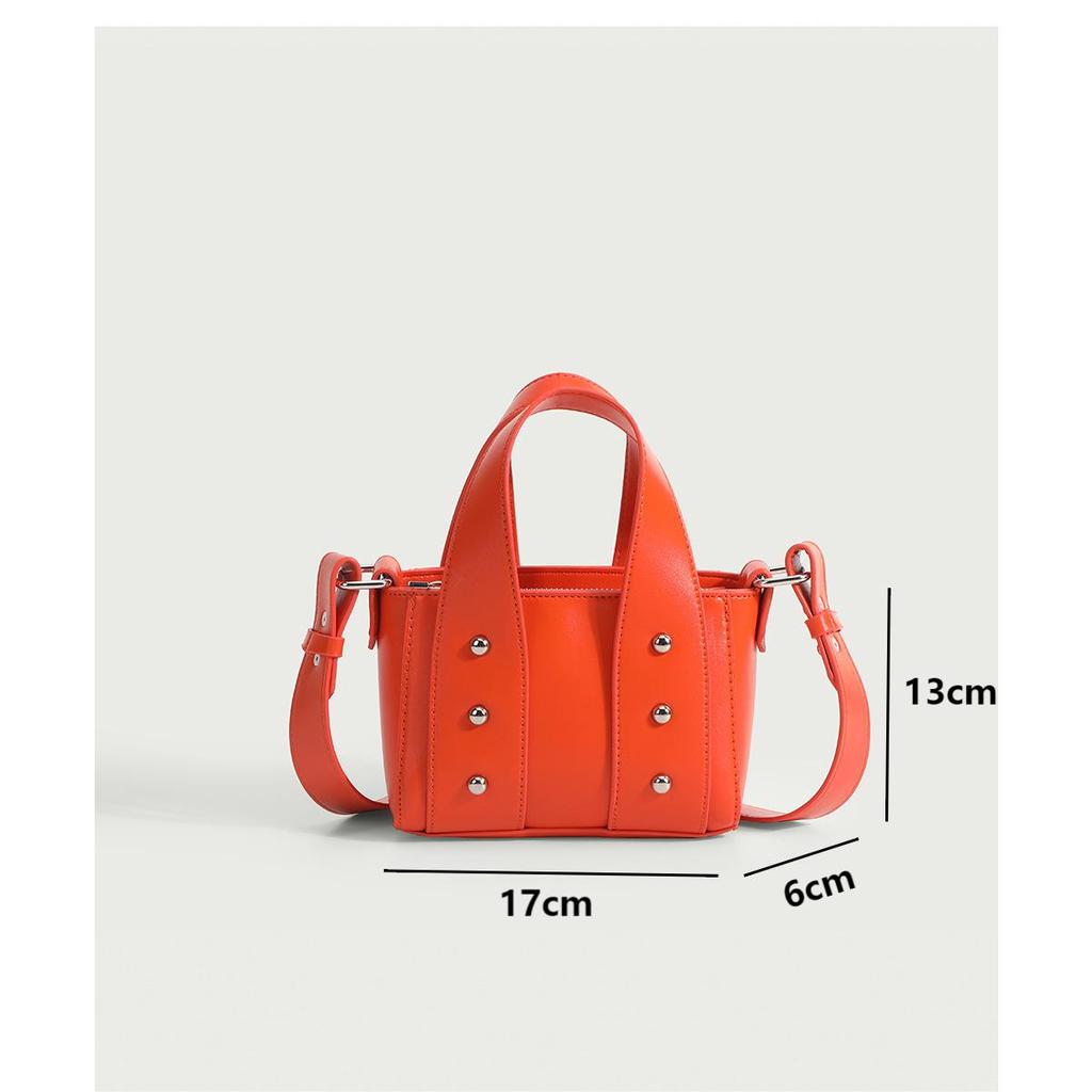 Fashion New In PU Leather Crossbody Bags For Women Casual Bucket Shoulder Bag For Commuting Mini Rivet Top Handle Bags Handbags