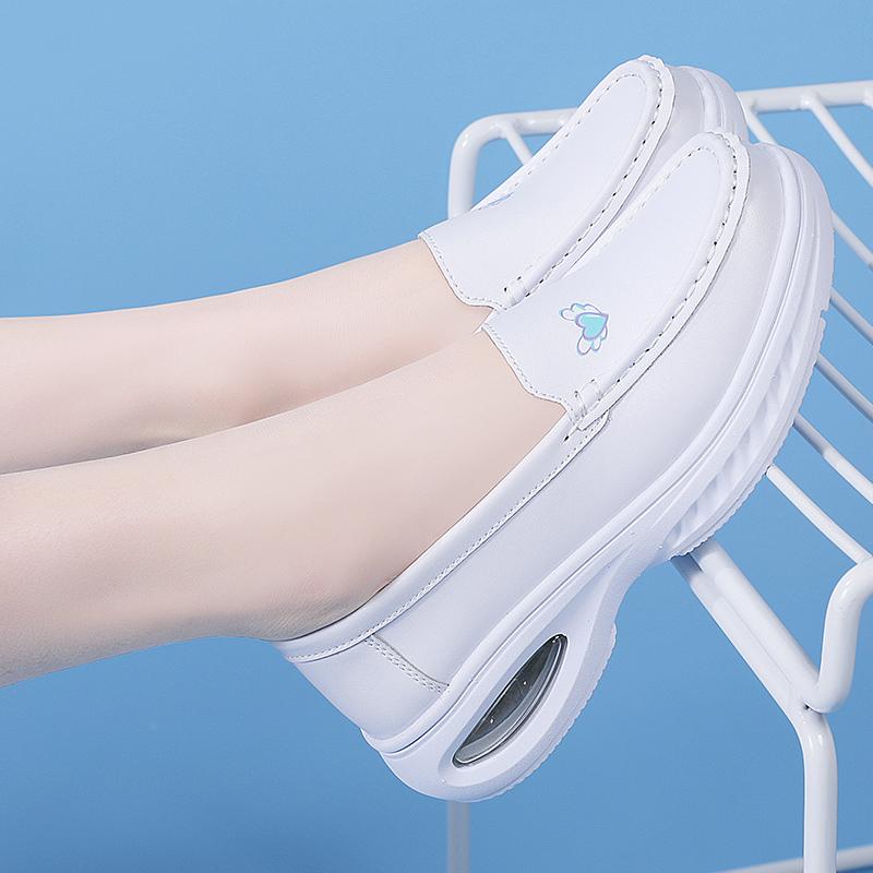 Women’s Moccasins Loafers Leather Driving Comfort Flats Casual Slip On Walking Shoes Nurse Shoes