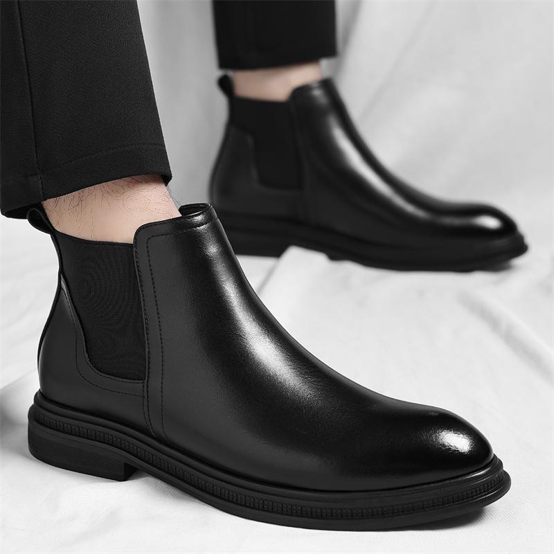 Automne Hiver Chaud Nouvelles Bottes en Cuir de Créateur pour Hommes Couleur Unie Mode Décontracté Bottes Chelsea Homme Grande Taille Chaussures à Plateforme Homme