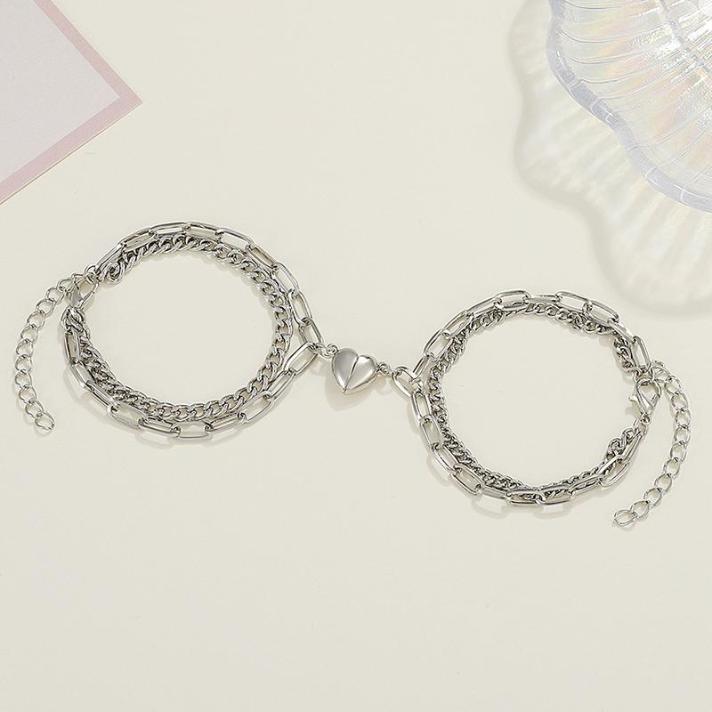 

2PCS/Set Valentine s Day Convey Love Accessories Romantic Bracelets Cute Magnetic Heart Design Minimalist Style Multicolor серебряный