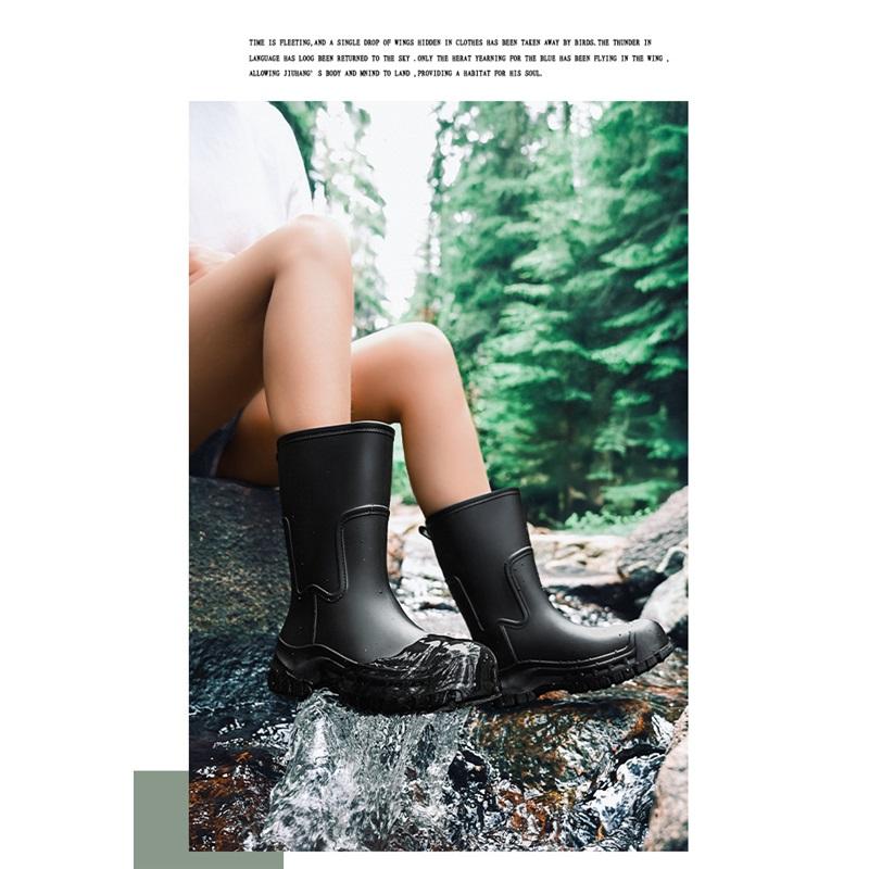 Mid Calf Rain Boots Seamless Waterproof PVC Rubber Wellies Anti Slip Thick Sole Outdoor Garden Work Rain Shoes