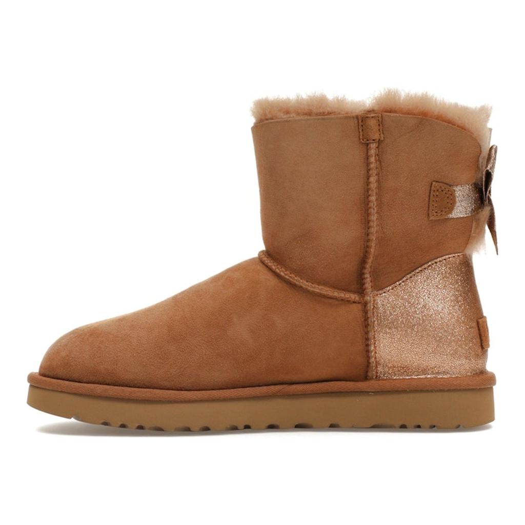 UGG Mini Bailey Bow Castaña (De las mujeres) Zapatillas de Mujer 1120881-CHE