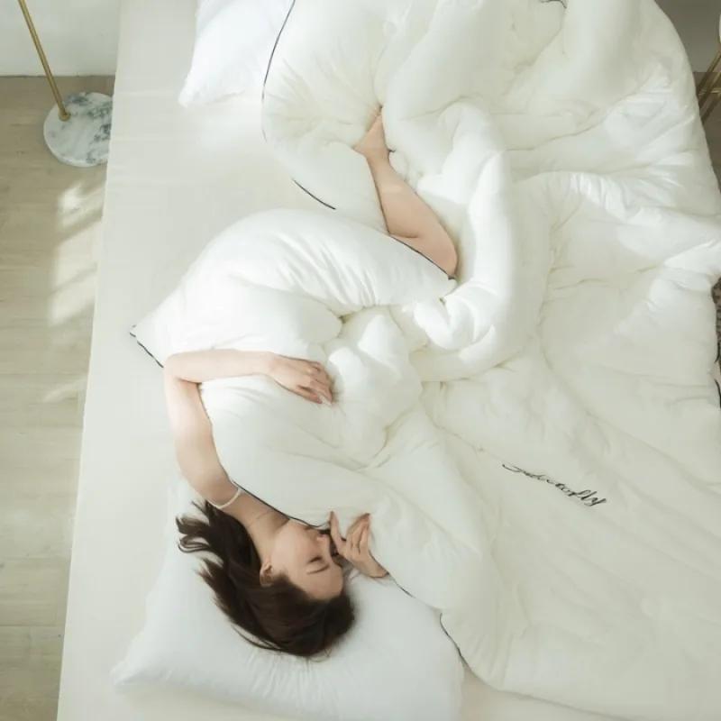 New Antibacterial Anti-mites Knitted Summer Quilt Soft and Comfortable Air Conditioner Cool Adult Thin Quilt