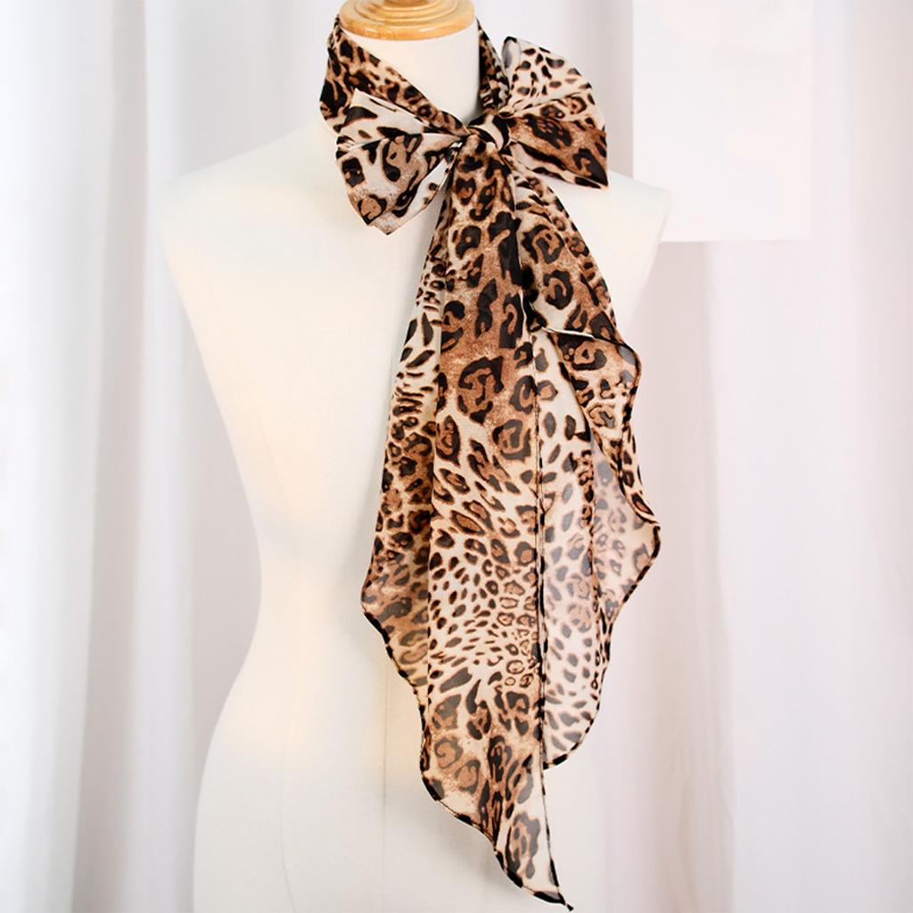Women Winter Leopard Pattern Scarf Warm and Stylish Neckerchief Fashion Scarves Elegant Women's Accessory
