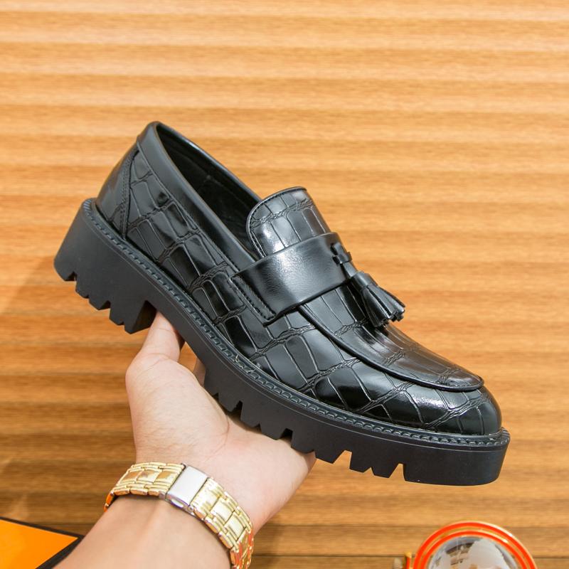 Fashion Loafers Men Platform Thick-soled Tassel Formal Business Shoes Slip-on Wedding Men's Leather Shoes Fashion Casual Oxford Shoes
