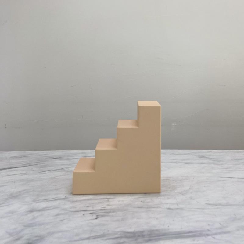 

Modern Simple Metal Ornaments Study Living Room TV Table Bookcase Model Room Milan Fashion Light Accessories