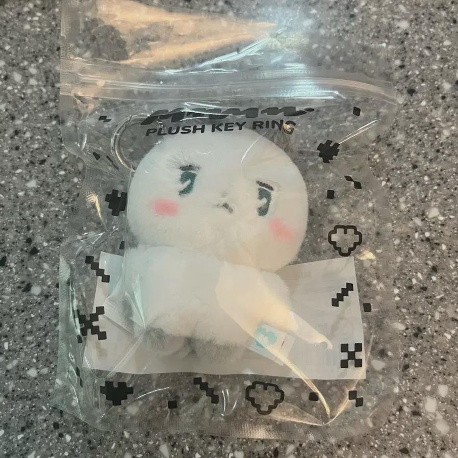 

PLAVE Мами Брелок Запечатан