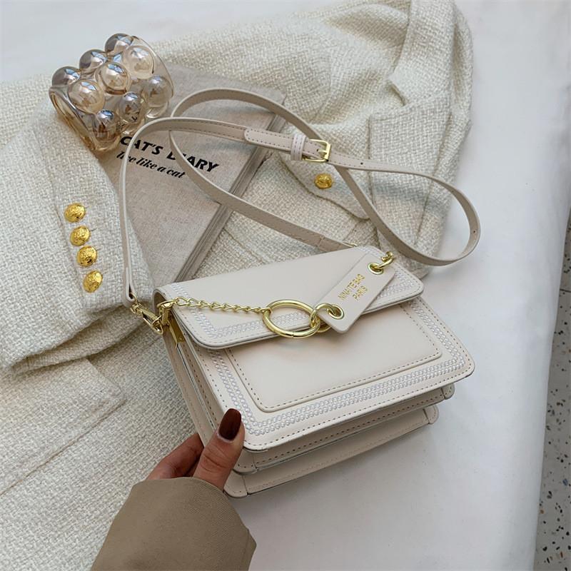Chic Women s Handbag 2023 White/ Khaki/ Black Pu Leather Shoulder Bag With Contrasting Stitching белый