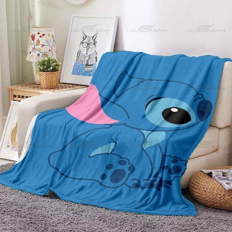 Fashion Animated Couple Blankets Cute Cartoon Pet Pattern Thin Blankets Flannel Portable Home Travel Office Blankets