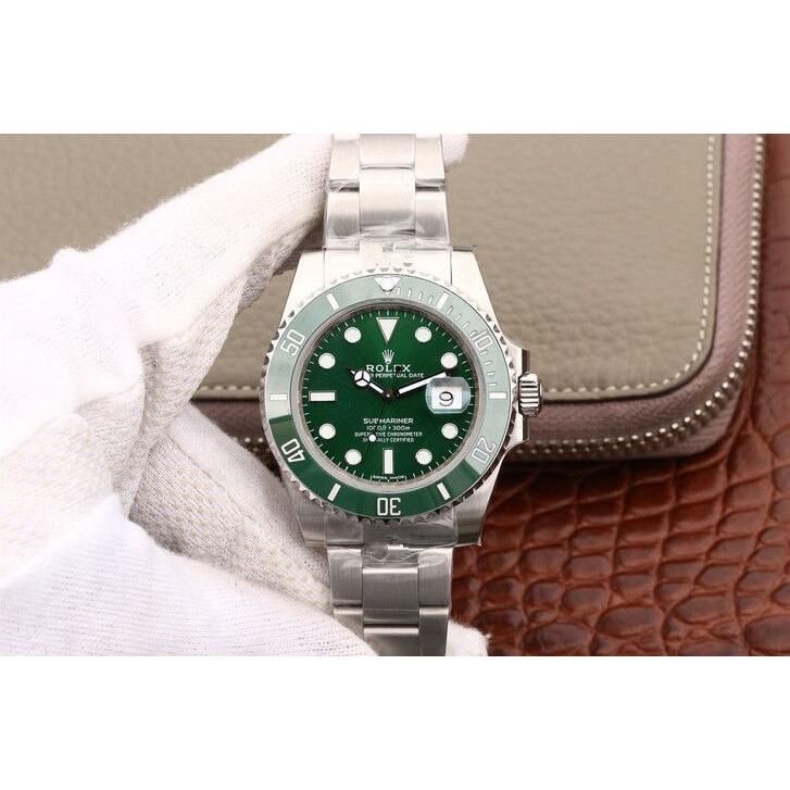 Used Rolex Submariner Date 116610LV