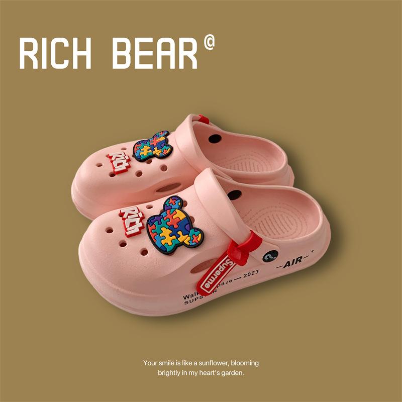 Children's Hole Shoes, Men's and Women's Middle-aged and Older Children's 2025 Summer DIY Durable Non-slip Thick-soled Beach Cute Cool Slippers