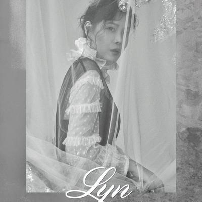 Lyn 10th Album - #10