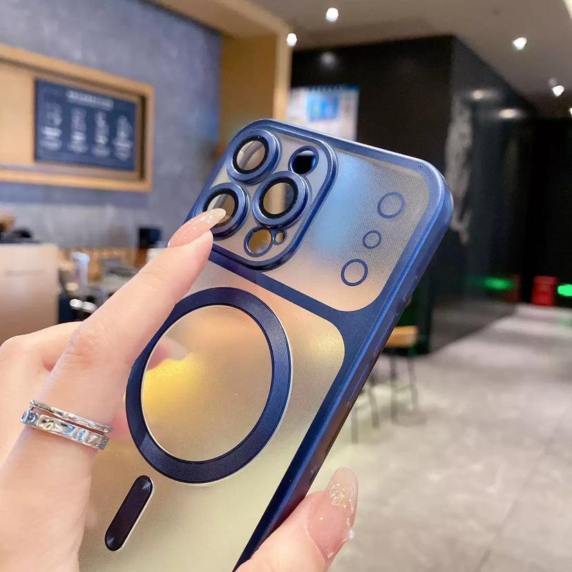 Instantly Transformable Magnetic Matte TPU Phone Case for Apple 17/16 Pro/13 with Precise Cutouts and Soft Frosted Finish