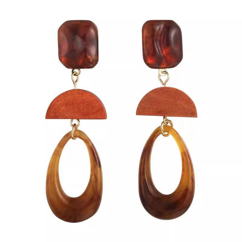 Maillard Retro Kaffee Geometrische Anhängerohrringe Damen Leichter Luxus Steckerohrringe Herbst und Winter Ohrschmuck