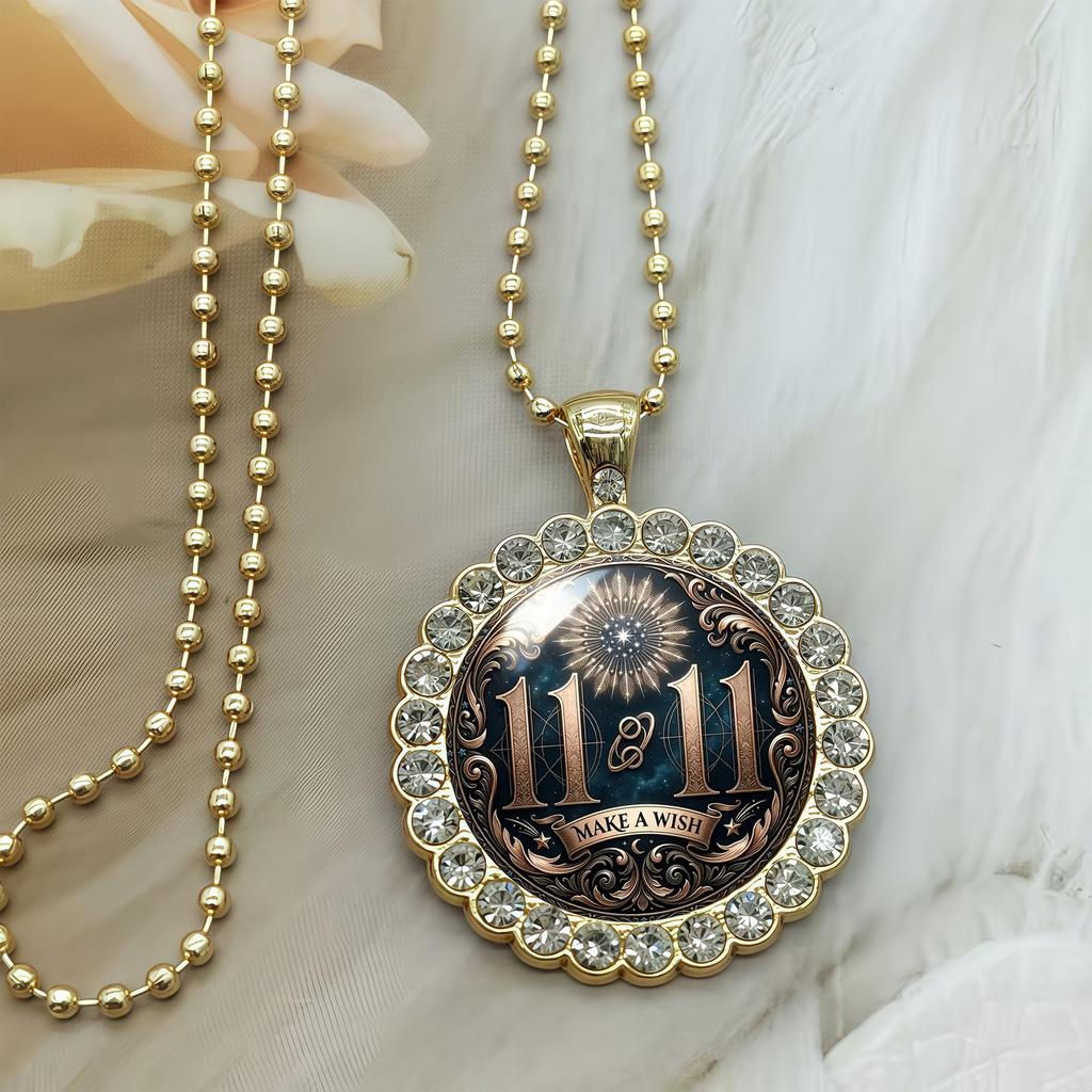 Unisex Round Festival Necklace - European & American Fashion