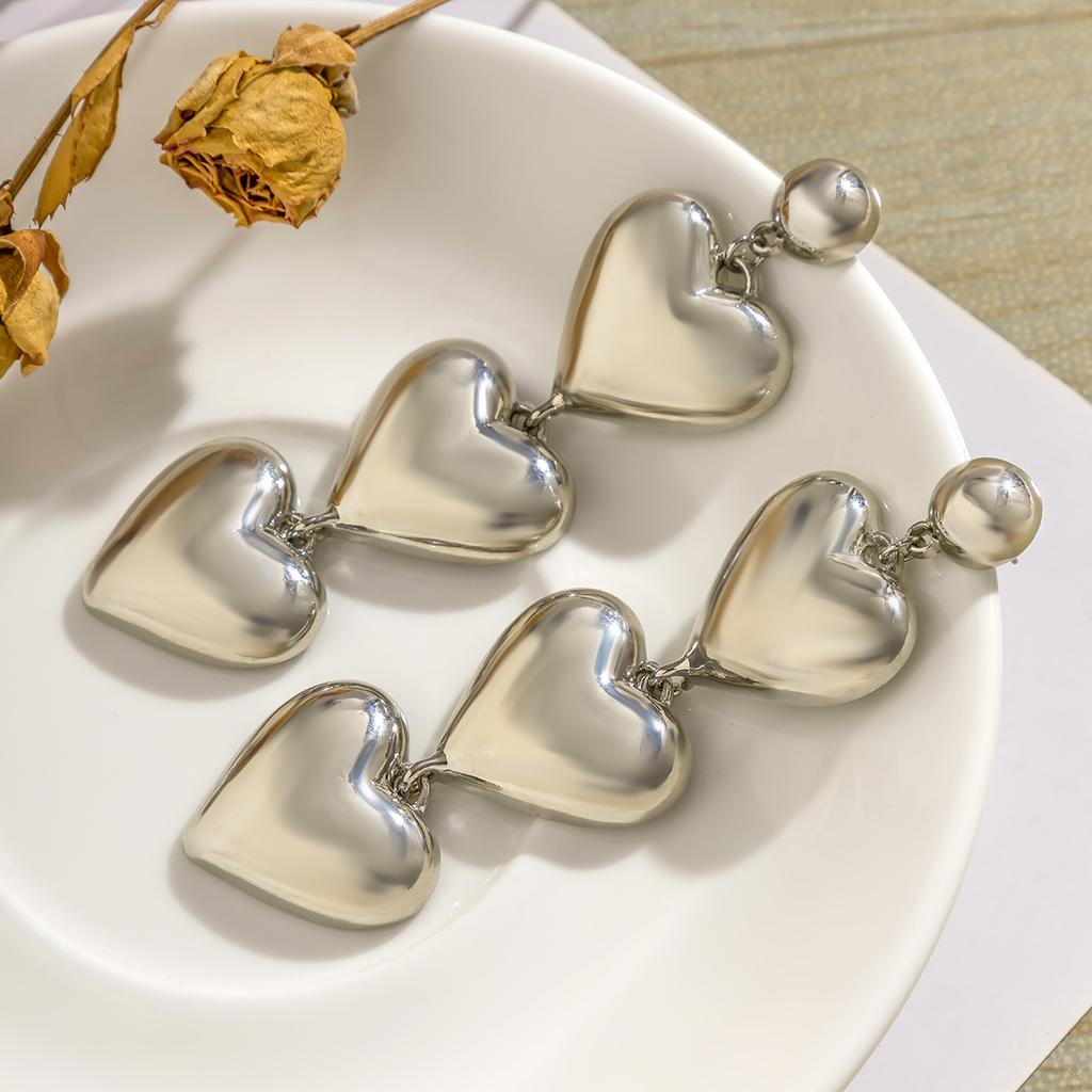 Layered Big Heart Pendant Drop Earrings for Women Trendy Large Long Hanging Earrings 2026 Fashion Jewelry Accessories Girls Gift