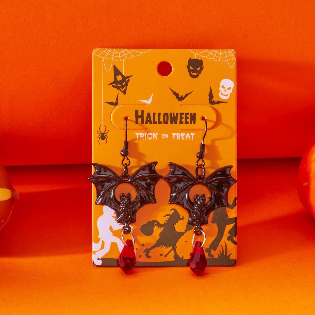 Halloween Bat Crystal Earrings - Gothic Vintage Dangles with Exaggerated European and American Style.
