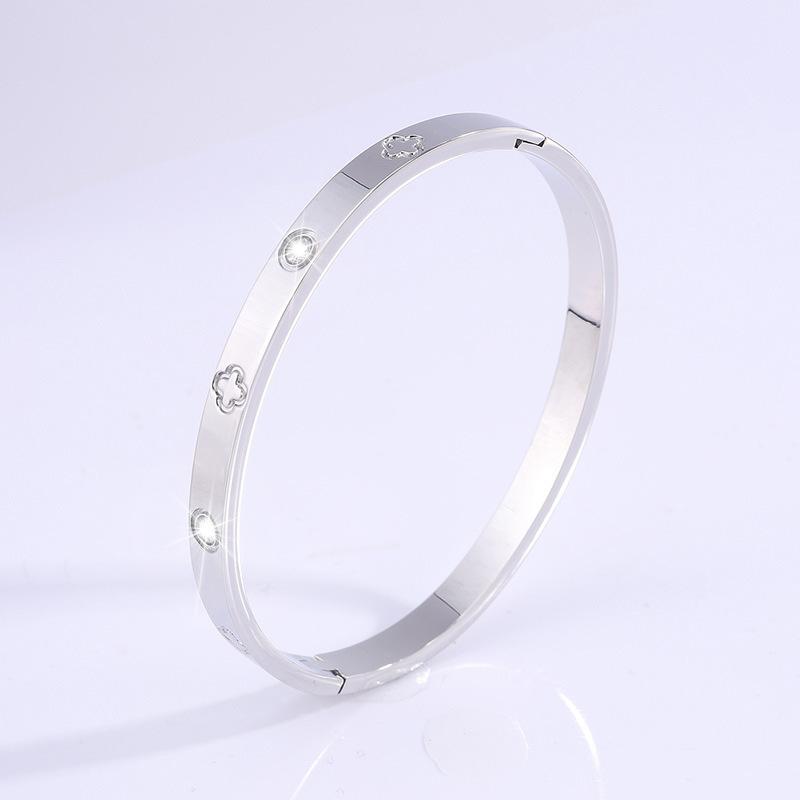 Classic titanium steel bracelet for women, popular fashion light luxury bracelet, ten diamond gold bracelet for girlfriends