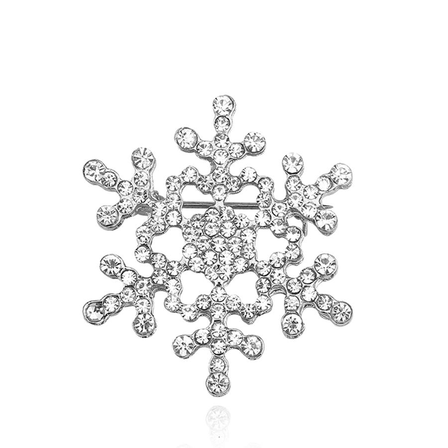 Exquisite Snowflake Brooches for Women Men Rhinestone Flower Winter Sweater Shirt Suit Collar Pins Jewelry Gifts