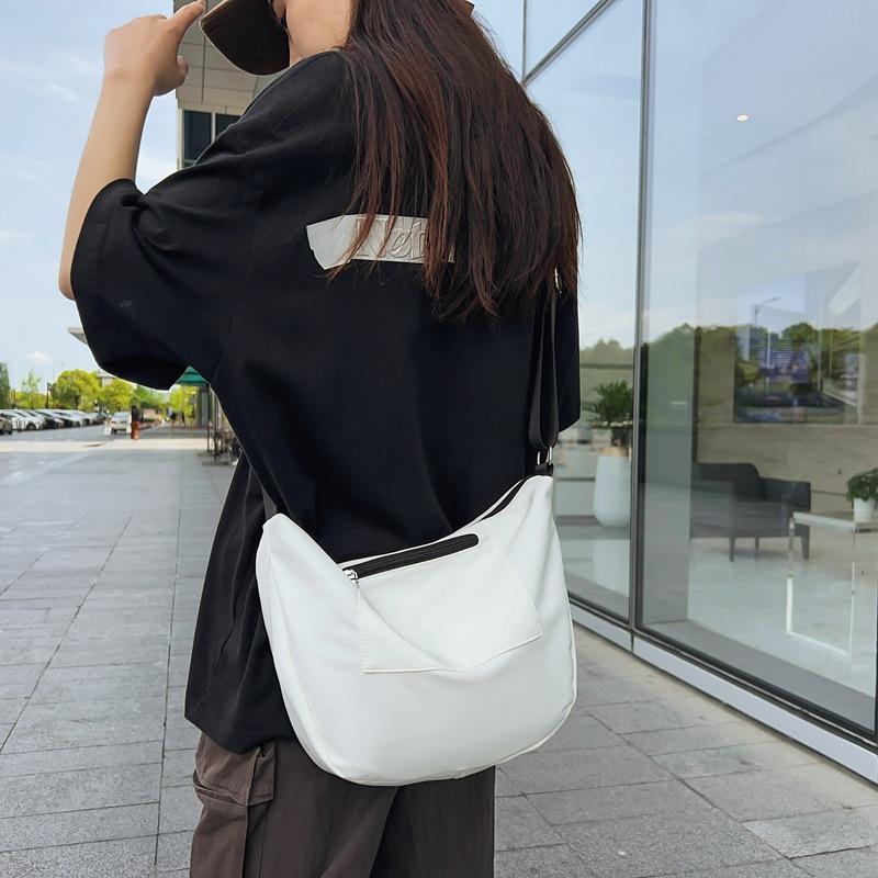 Tasche Damen neu einseitig Umhängetasche Knödeltasche mit großem Fassungsvermögen Tragetasche Damenhandtasche einfarbig lässig vielseitig Nylontasche Tide