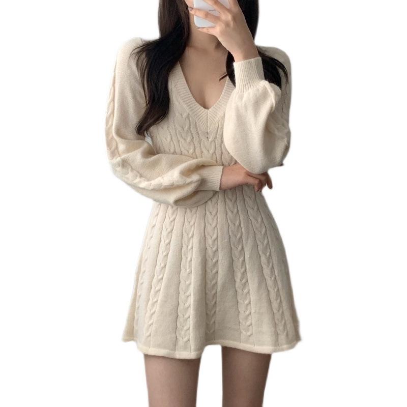 Rochie pulover tricotată coreeană șic cu decolteu în V - modă de iarnă cu răsucire retro