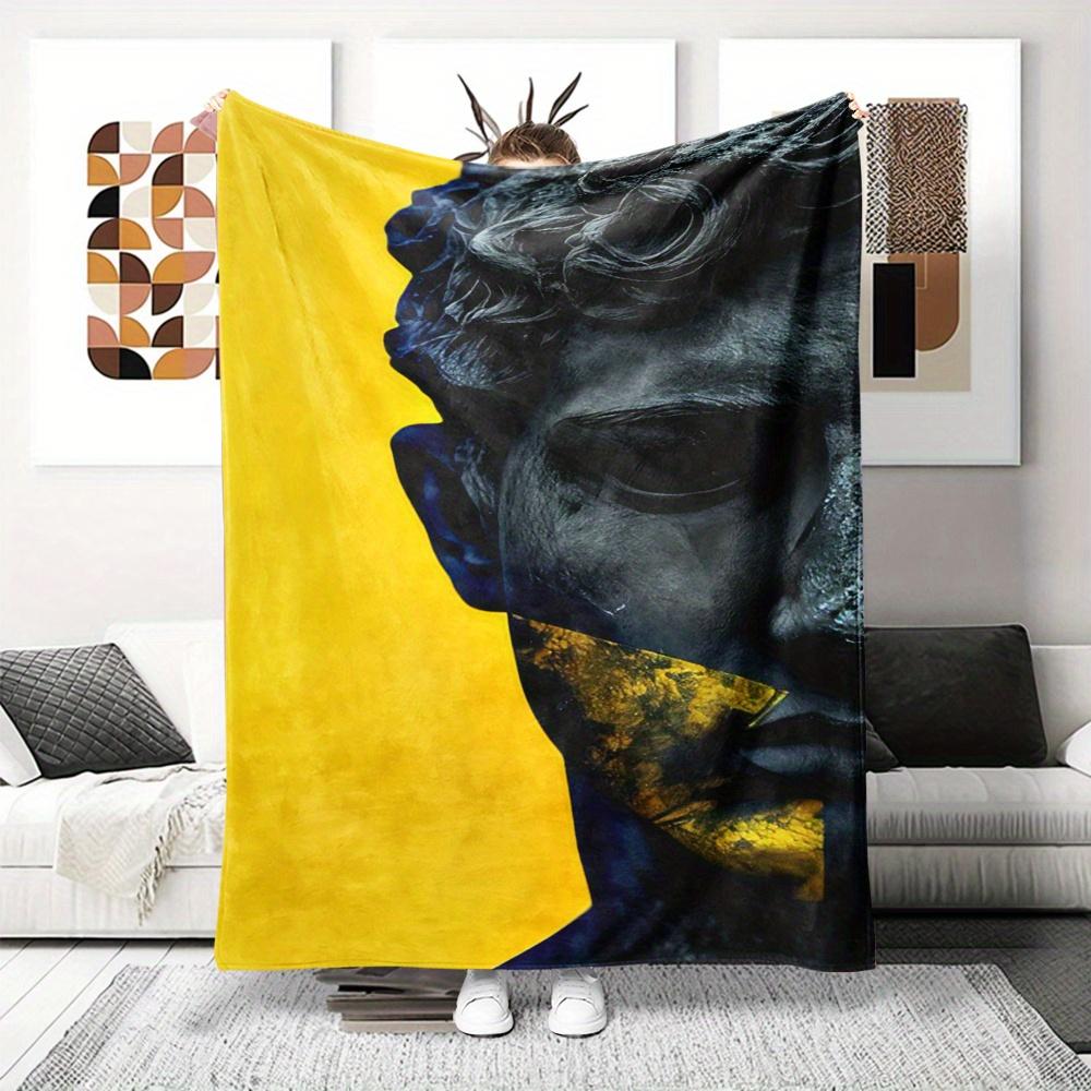 

GreekRoman Inspired David Flannel printed blanket suitable for all seasons suitable for living room office sofa and travel 75x100cm (30x40inch)