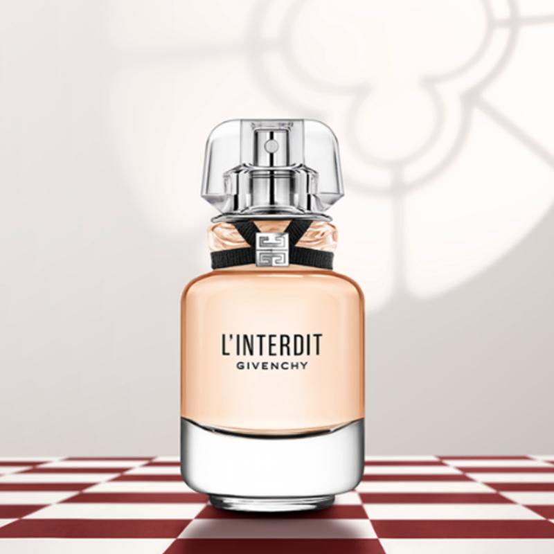 Givenchy Victory Perfume and Makeup Set 26 New Year Limited Edition EDP Floral Fragrance Four-Gong Grid Loose Powder + Haute