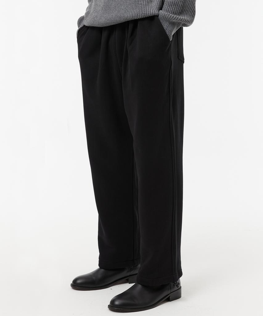 AOTT One-Pleat Balloon Fit Sweat String Pants Black