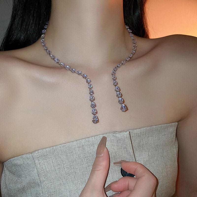 Elegant Zircon Water Drop Tassel Necklace: Double-Layer Light Luxury Collarbone Chain