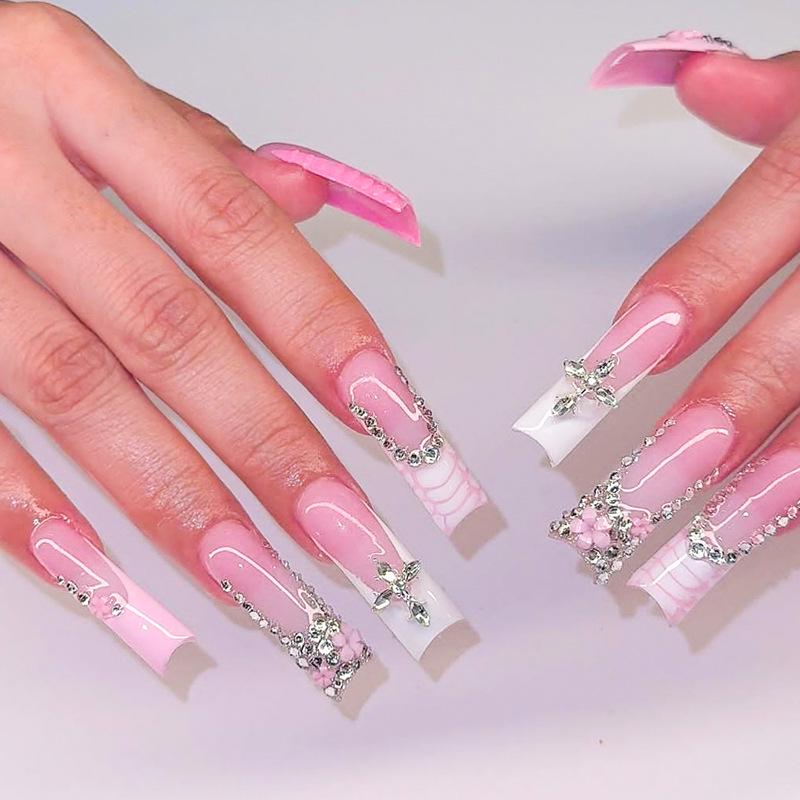 

French Plaid Rhinestone Wearable Nail Tips - 24-Piece Set of Removable False Nails