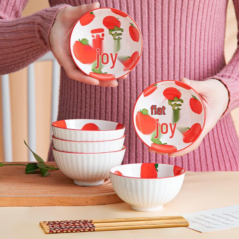 Modrá a bílá porcelánová keramická miska a sada hůlek