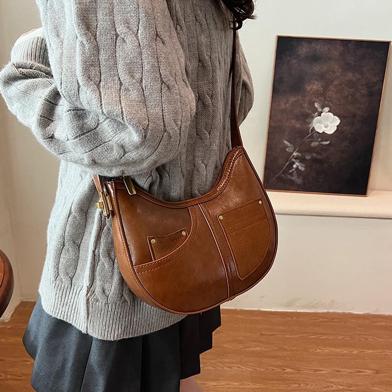 Bag Women's New Versatile Shoulder Bag Commuter Messenger Bag