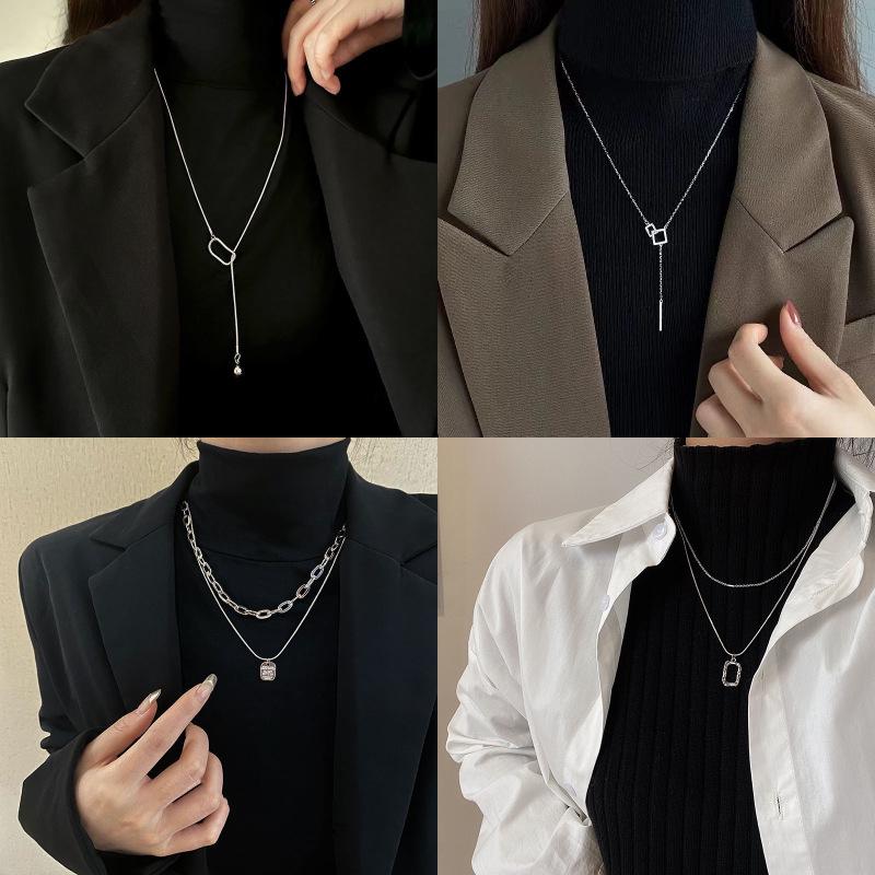2024 Módní dámský lehký luxusní dlouhý dvouvrstvý náhrdelník - Perfektní podzimní a zimní svetr řetízek doplněk