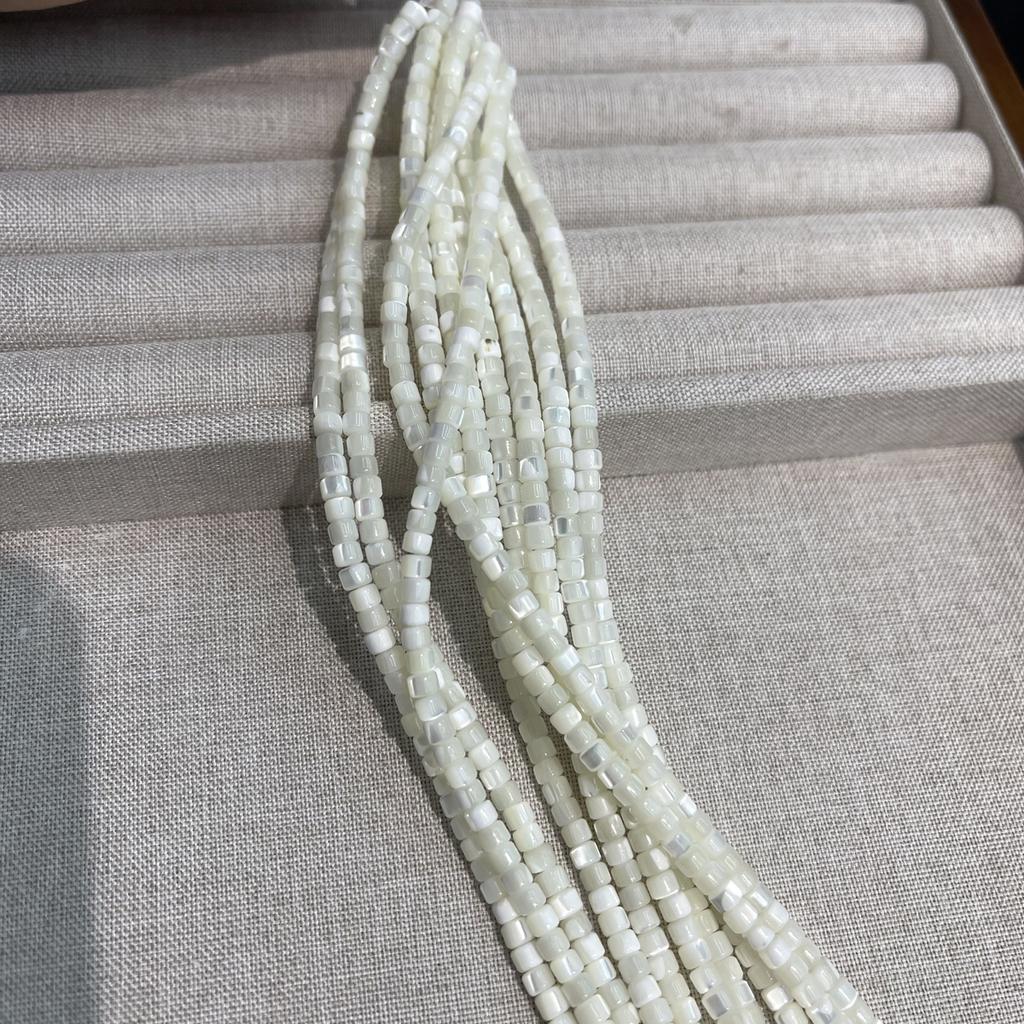 1String, White Natural Freshwater Shell Beads, 3×4mm, Horseshoe-shaped Round Shell Beads for DIY Jewelry Making 18cm