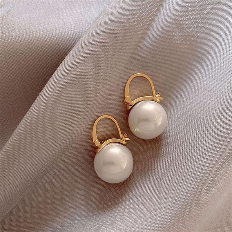 New Fashion Korean Oversized White Pearl Drop Earrings for Women Girls Bohemian Golden Round Zircon Wedding Earring Jewelry Gift