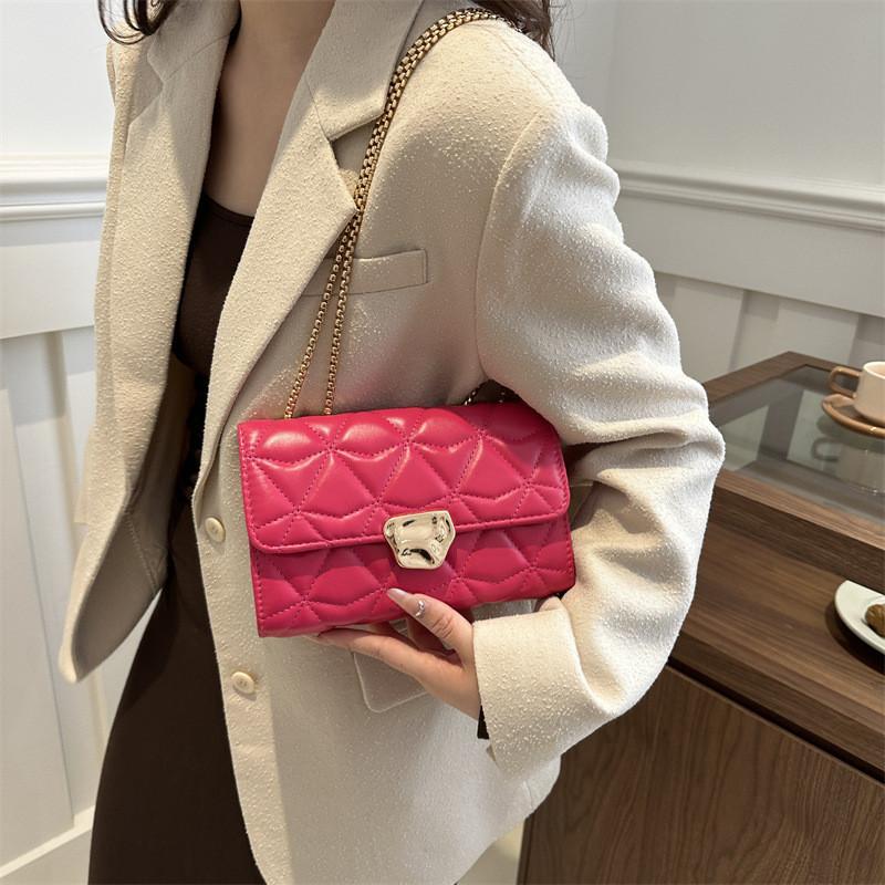 Stylish Trendy Quilted Chain Shoulder Bag For Women In Pu Leather Chic Mini Crossbody